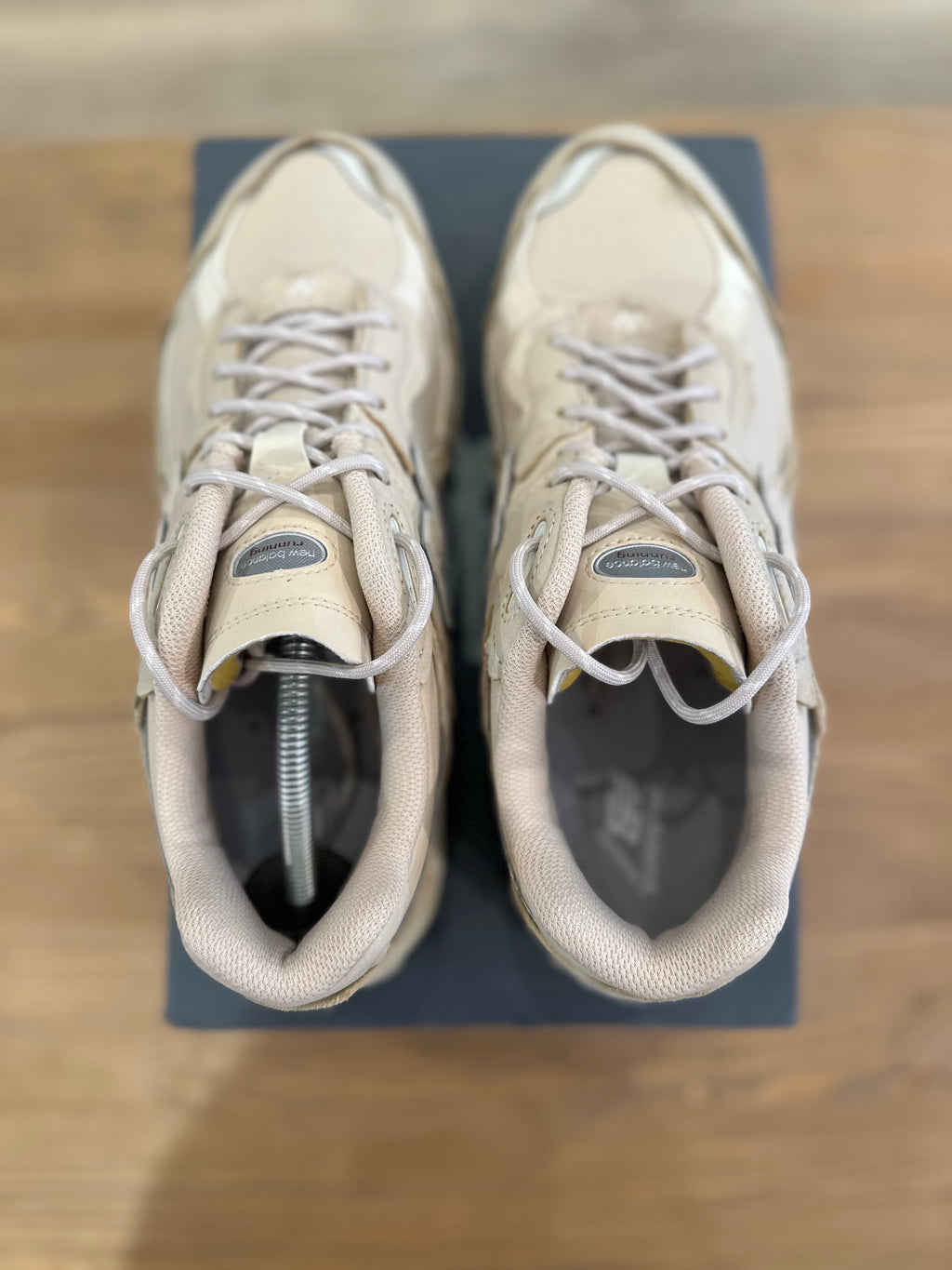 New balance 2002R protection pack sandstone turtledove ( taille 44 )