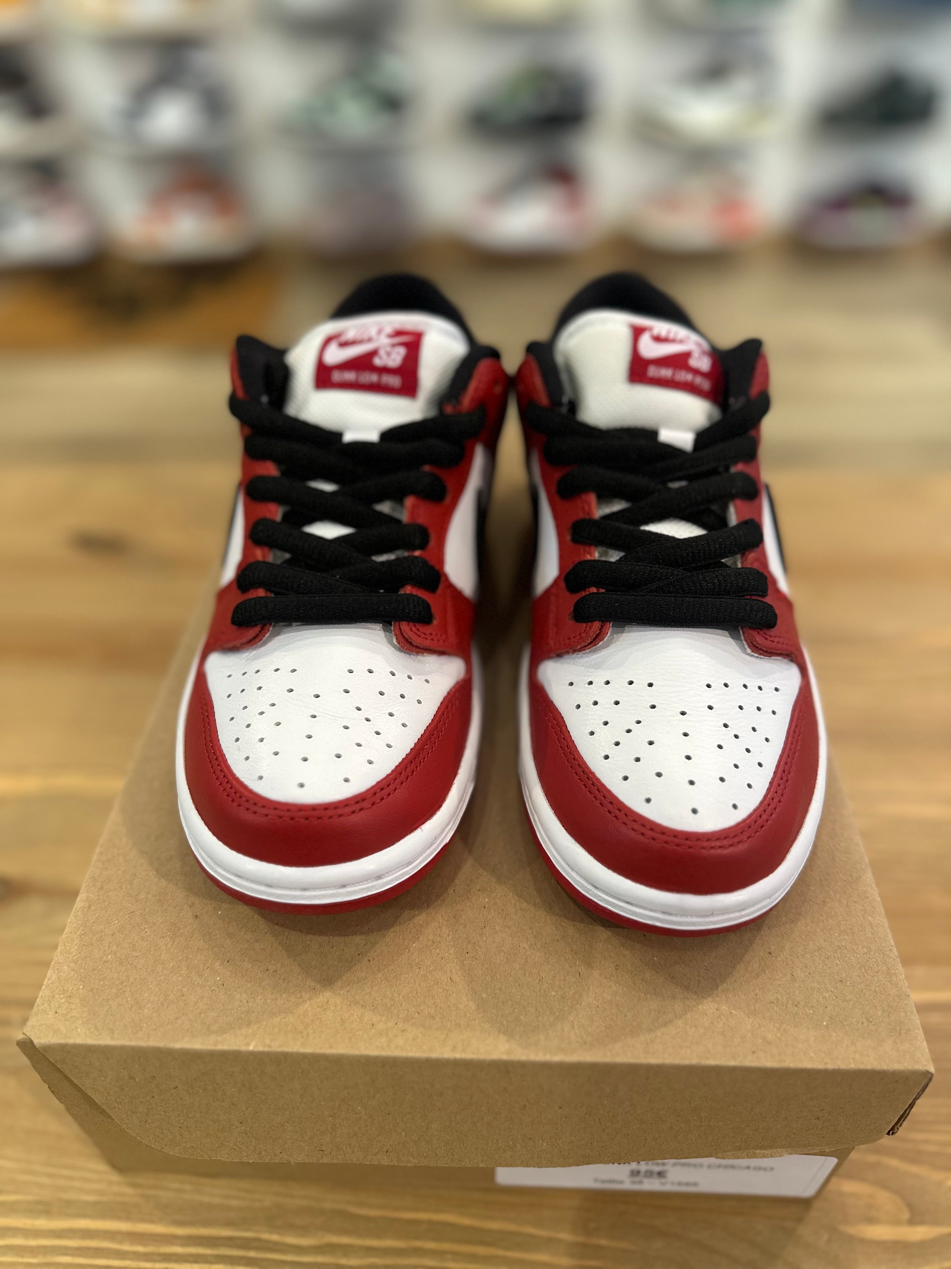 Nike sb dunk low pro Chicago