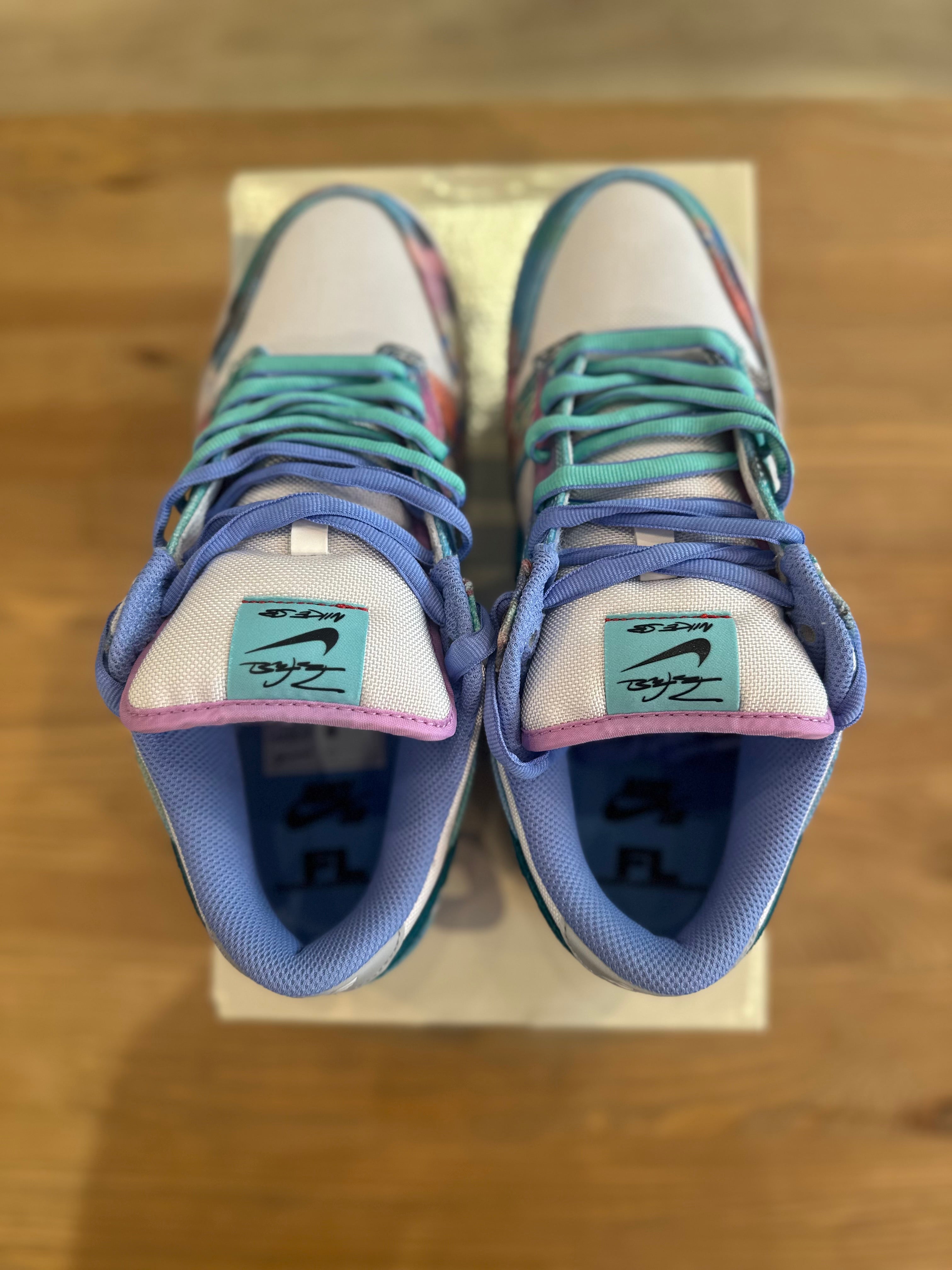 Nike sb dunk low Futura ( taille 42 )