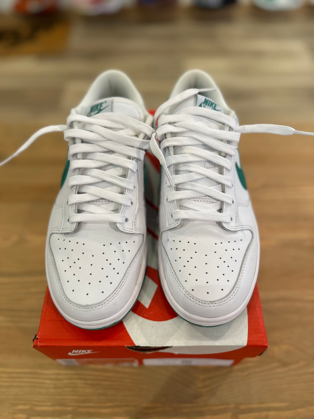 Nike dunk low Green noise ( taille 41 )