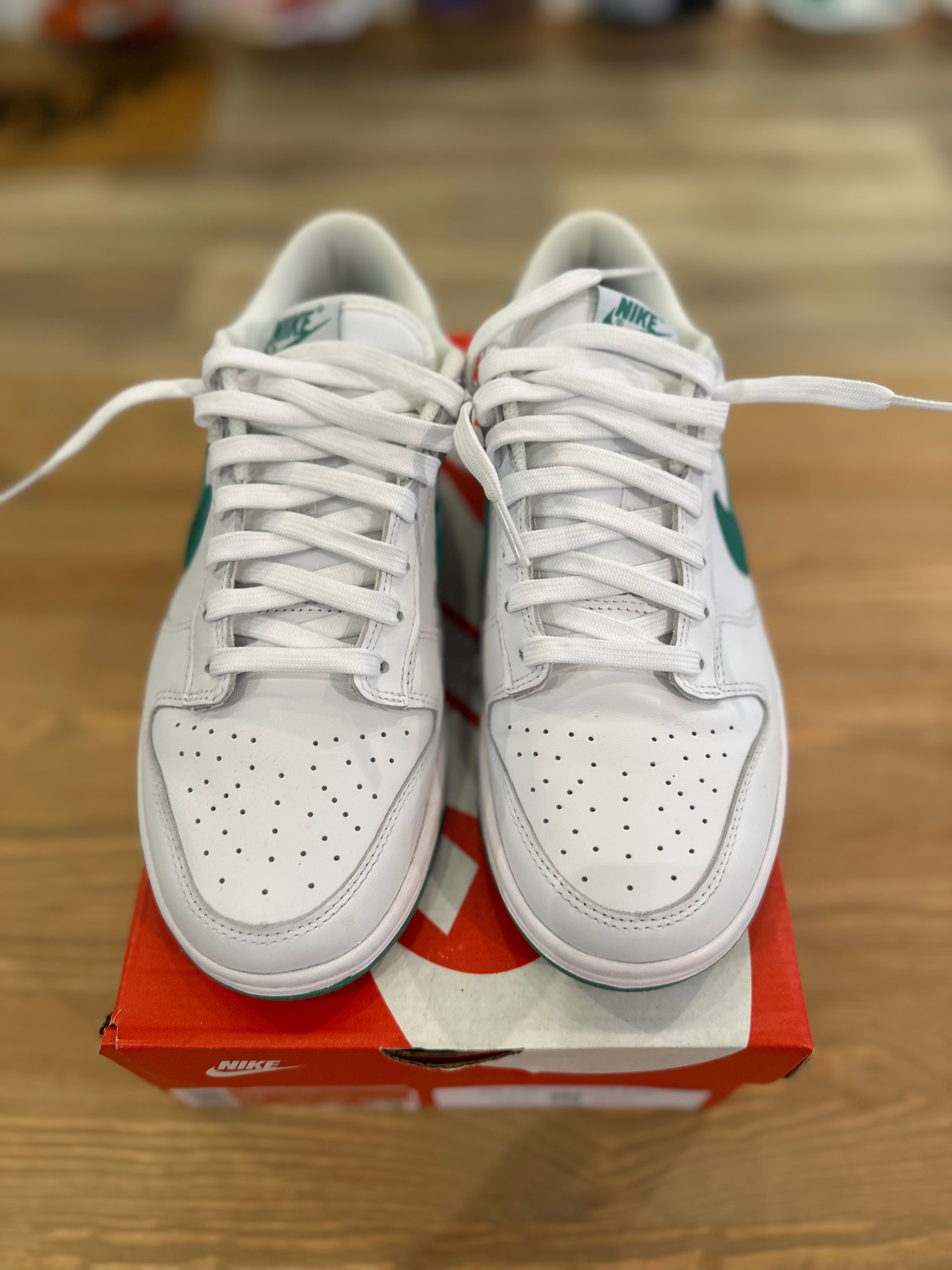 Nike dunk low Green noise ( taille 41 )