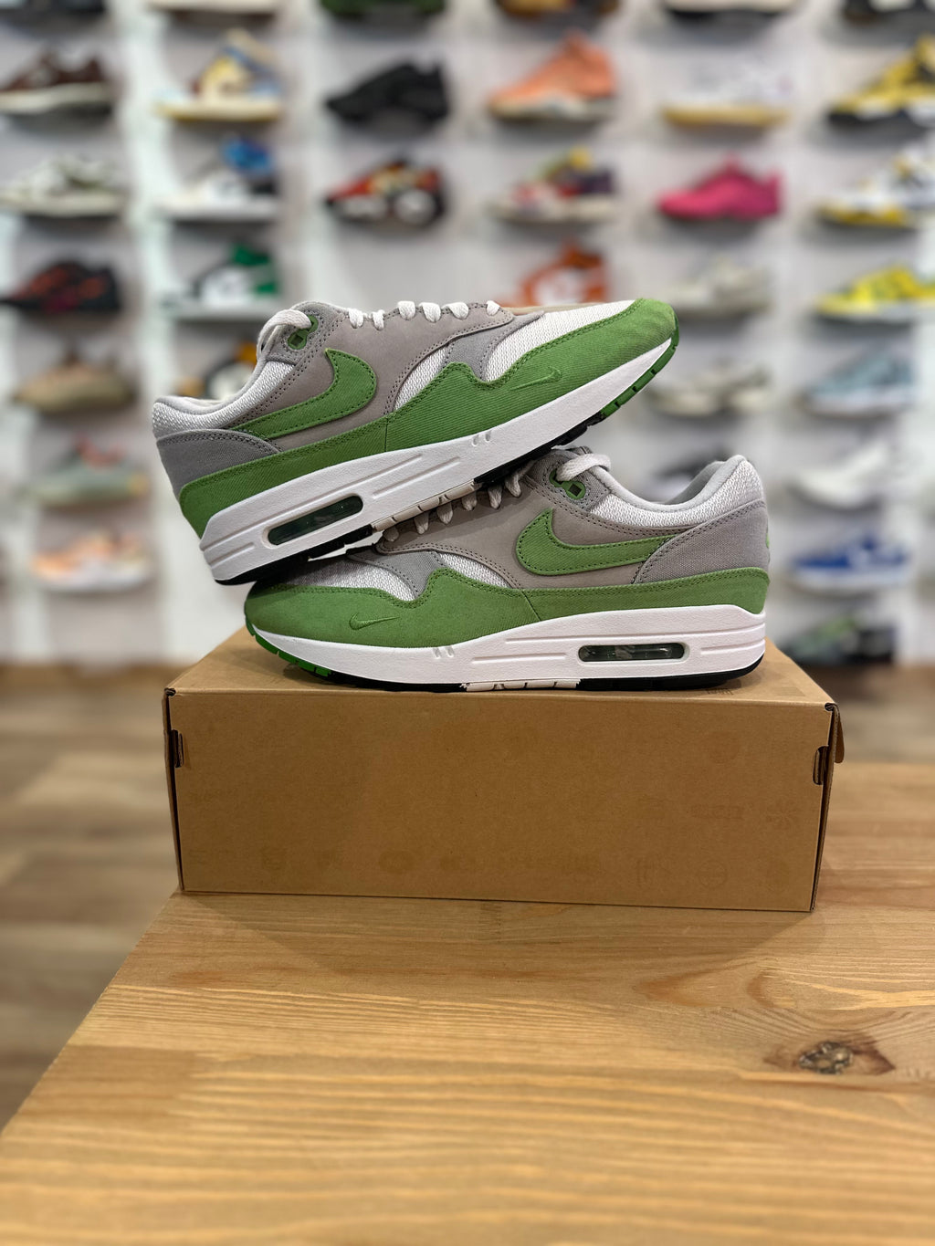 Nike air Max 1 Patta chlorophyll ( taille 42 )