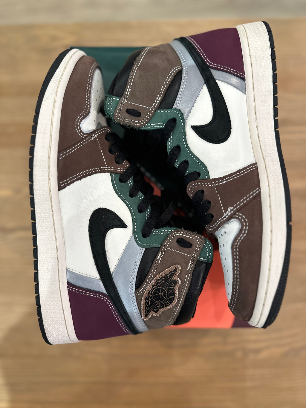 Nike Jordan 1 high hand crafted ( taille 42,5 )