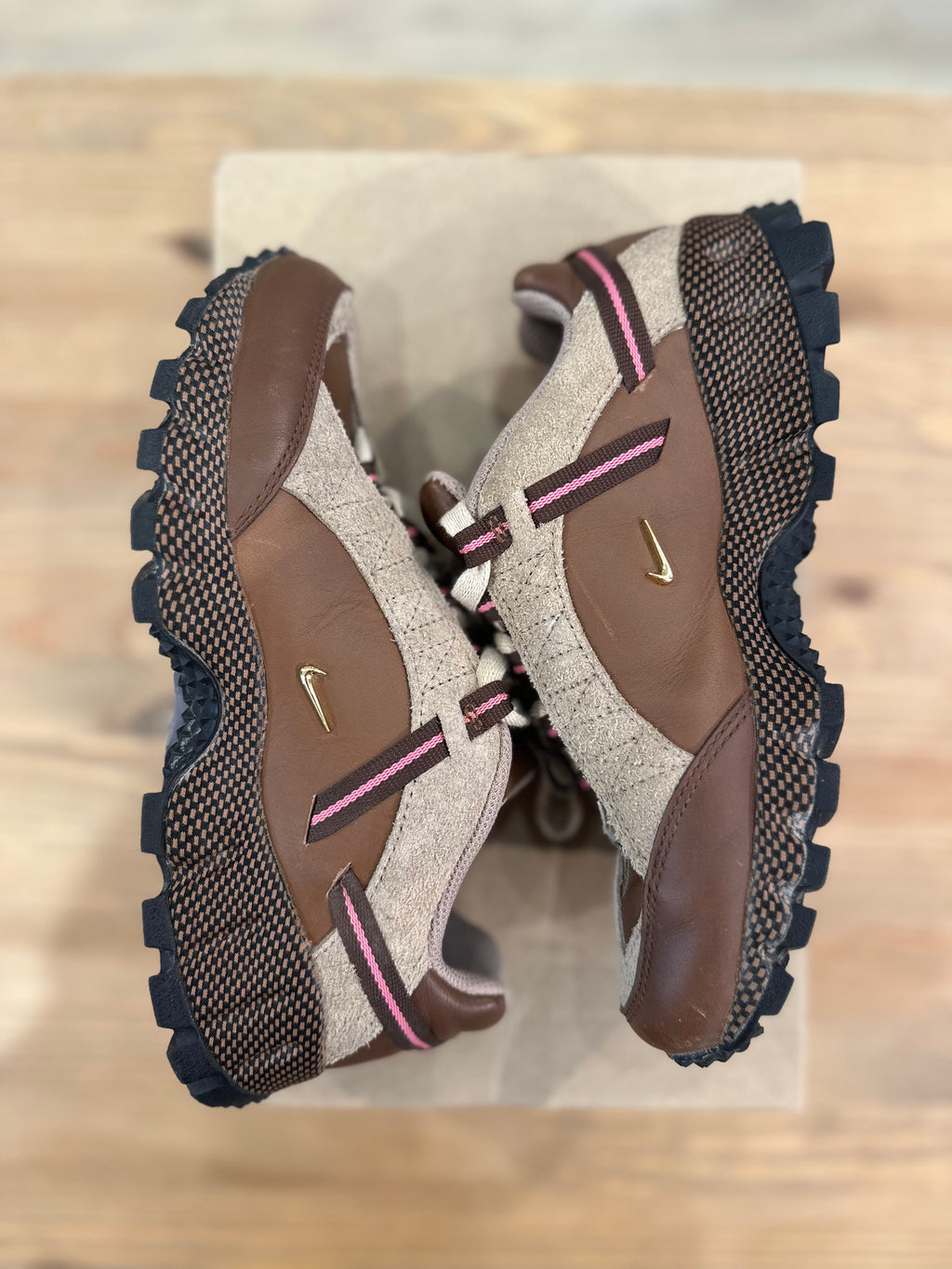 Nike air humara jacquemus Brown